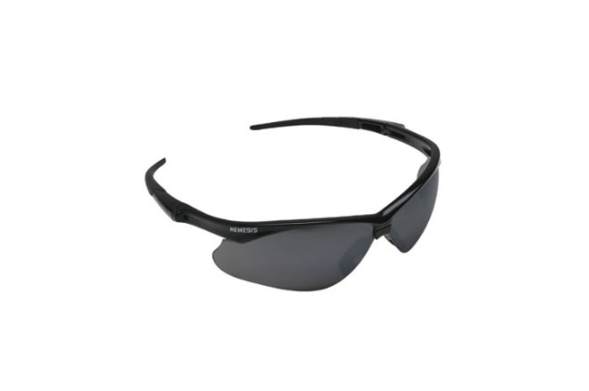 ANTEOJO NEMESIS GRIS ARMAZON NEGRA